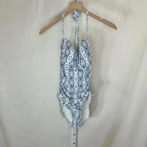 2/$30 Helen Jon Size Medium GEOMETRIC PRINT One Piece Swimsuit Blue White